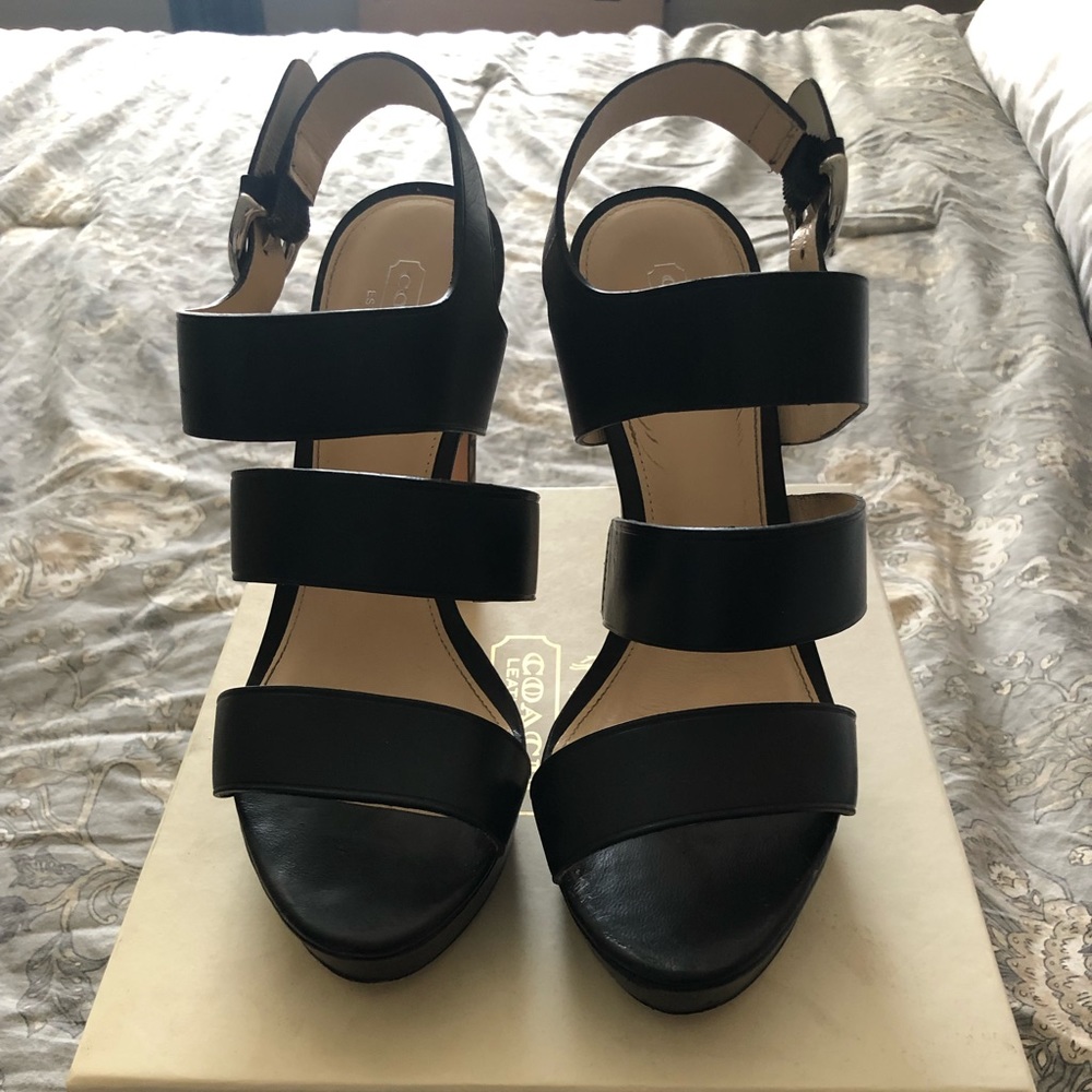 COACH BERTTA VACHETTA SANDALS - Picture 1 of 4